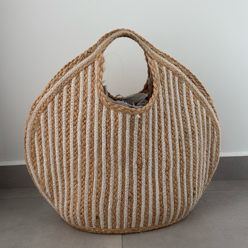 Stylish Tan and Cream Woven Tote Bag